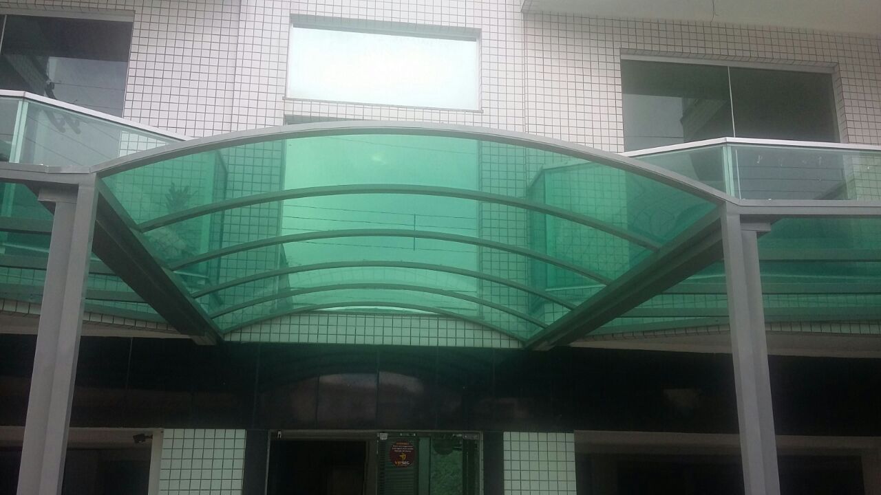 Teto Gold - Toldo em policarbonato compacto