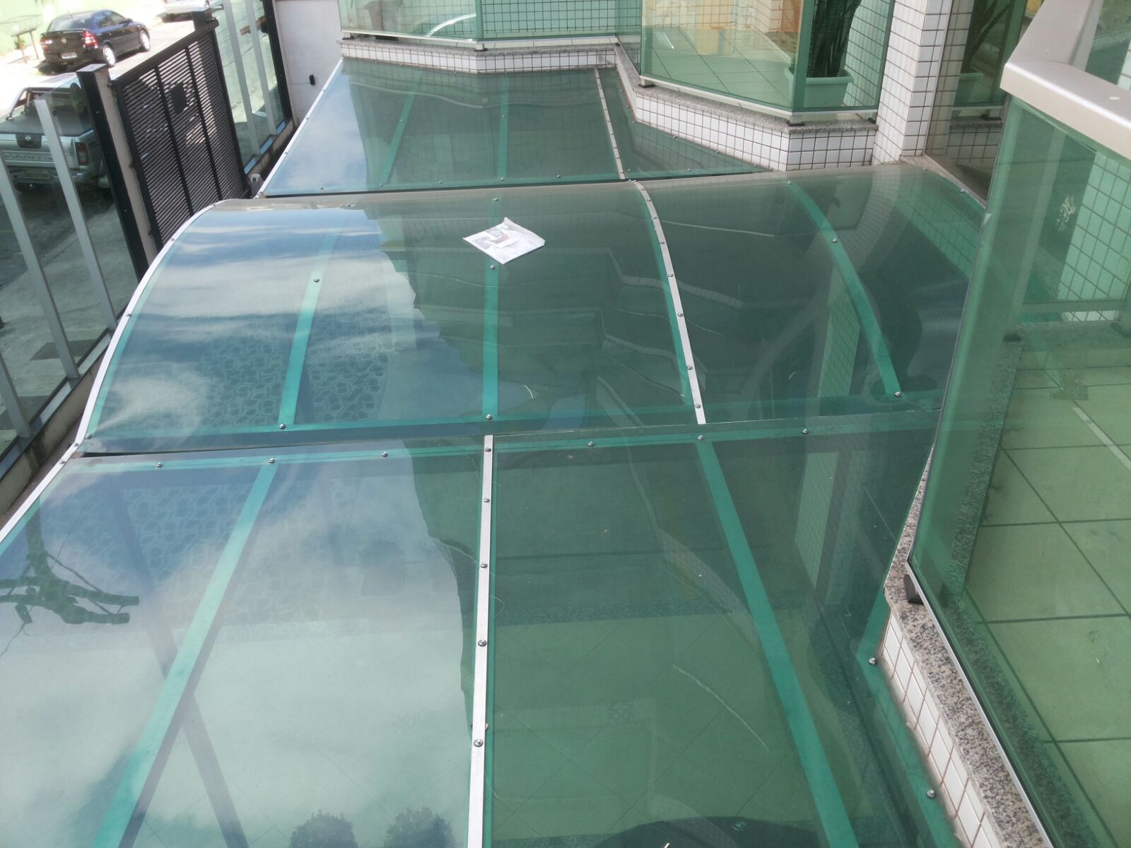 Teto Gold - Toldo em policarbonato compacto