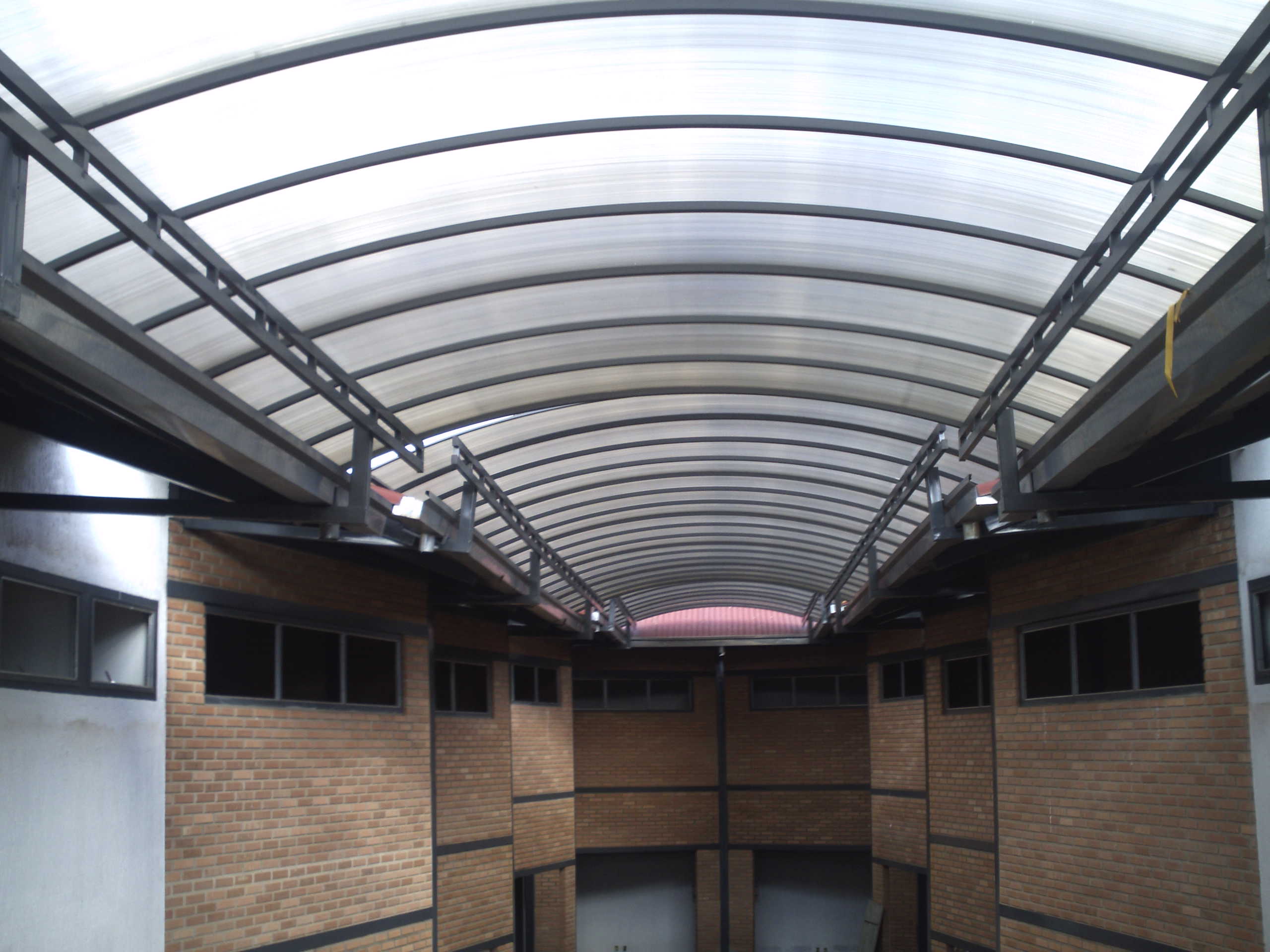 Teto Gold - Toldo fixo policarbonato Alveolar